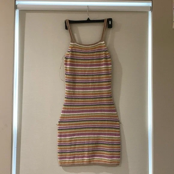 Knitted summer dress. Olive and Oak size xs, colourful beach dress. Knitted summer dress. Olive and Oak size xs, colourful beach dress.